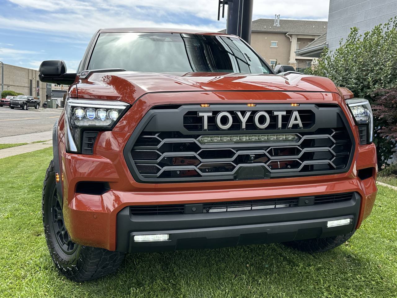 Used 2024 Toyota Sequoia TRD Pro AWD/4WD image 4