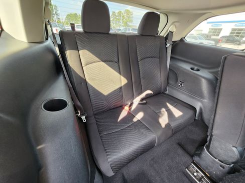 Used 2018 Dodge Journey SE image 14