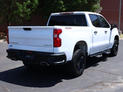 Used 2020 Chevrolet Silverado 1500 Custom Trail Boss AWD/4WD image 27