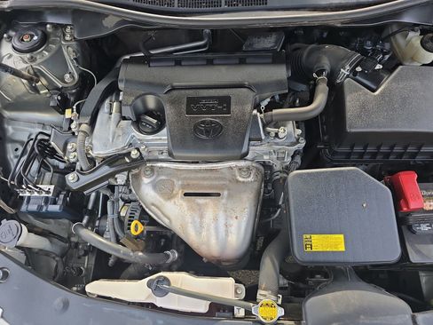 Used 2012 Toyota Camry LE image 31