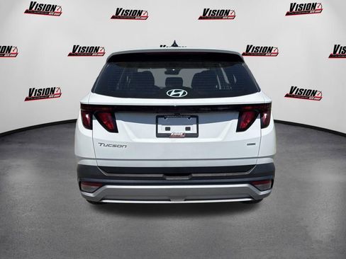 Certified 2025 Hyundai Tucson SE AWD/4WD image 4