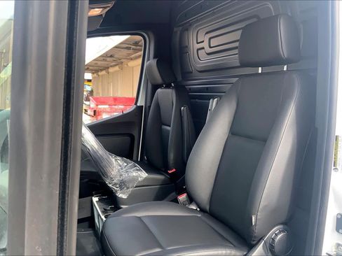 New 2025 Mercedes-Benz Sprinter 2500 image 19