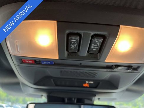 Used 2024 Subaru Crosstrek 2.5i Sport image 16