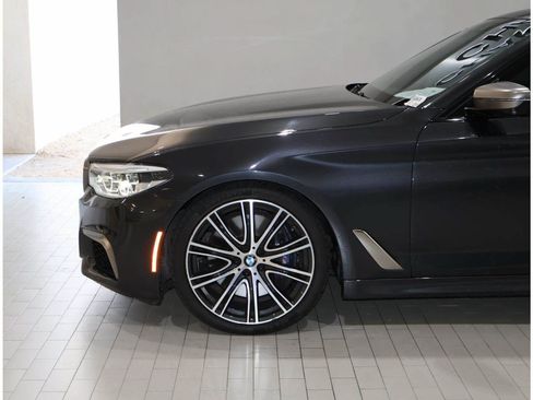 Used 2018 BMW M550i xDrive AWD/4WD image 4