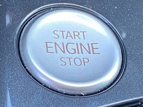 Certified 2023 Volkswagen Tiguan S FWD image 14