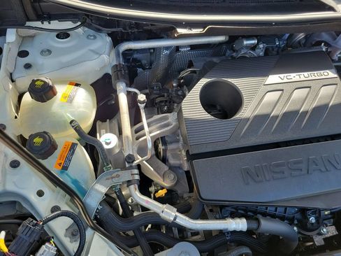Used 2025 Nissan Rogue SV AWD/4WD image 39