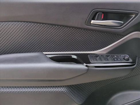 Used 2022 Toyota C-HR Nightshade FWD image 11