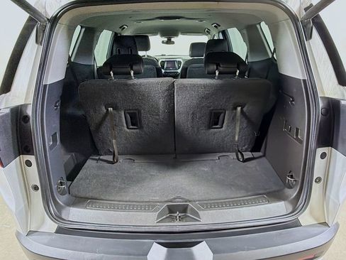 Used 2019 GMC Acadia SLE AWD/4WD image 22