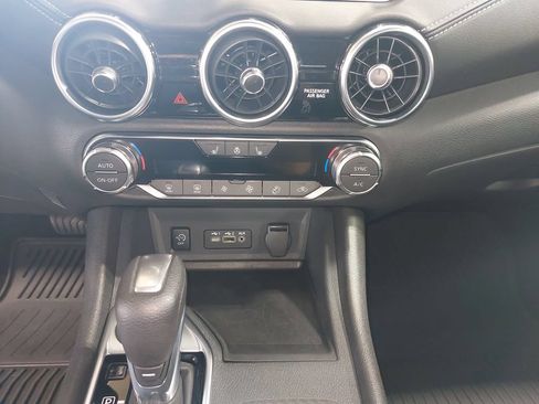 Certified 2025 Nissan Sentra SV w/ All-Weather Package FWD image 21