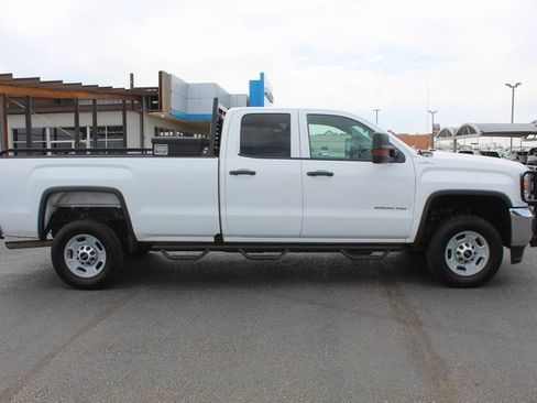 Used 2018 GMC Sierra 2500 4x4 Double Cab w/ Sierra Convenience Package image 2