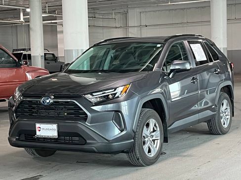 Used 2023 Toyota RAV4 XLE w/ Convenience Package AWD/4WD image 4