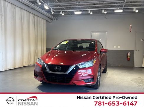 Certified 2020 Nissan Versa SV FWD image 1