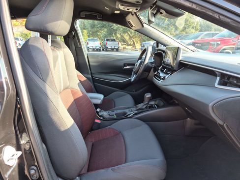 Used 2023 Toyota Corolla SE FWD image 36