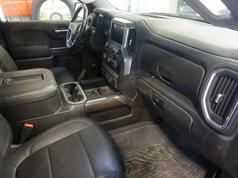 Used 2022 Chevrolet Silverado 1500 LT Trail Boss w/ Convenience Package II image 23