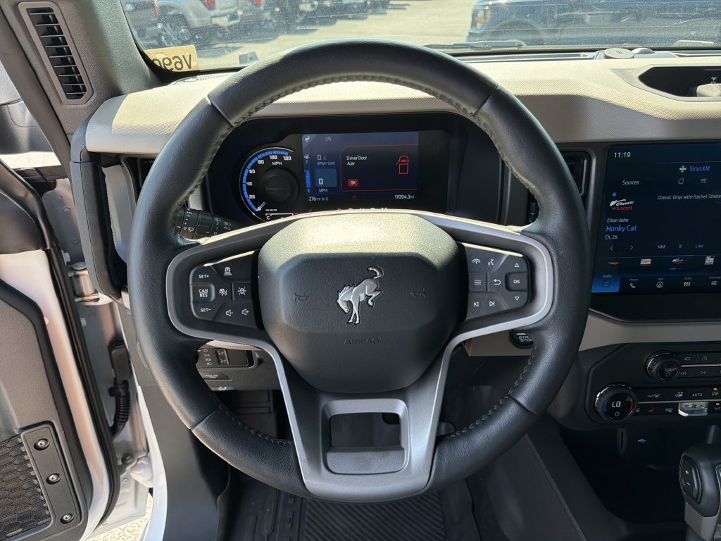 Used 2024 Ford Bronco Wildtrak AWD/4WD image 24