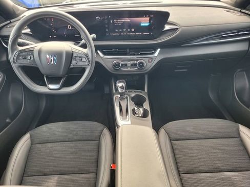 Used 2024 Buick Envista Preferred image 14