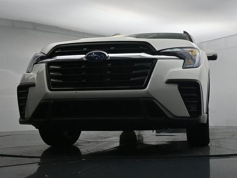 Used 2023 Subaru Ascent Limited AWD/4WD image 34