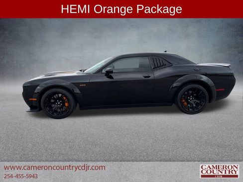 Used 2023 Dodge Challenger R/T Scat Pack image 4