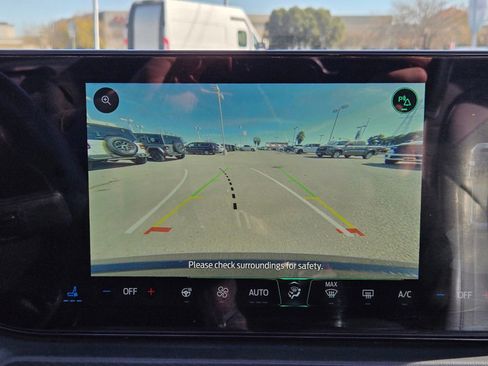 Used 2024 Ford Mustang Premium image 19