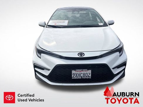Used 2026 Toyota Corolla SE w/ SE Package FWD image 3