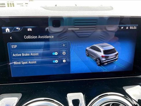 Used 2025 Mercedes-Benz GLA 250 GLA 250 image 24