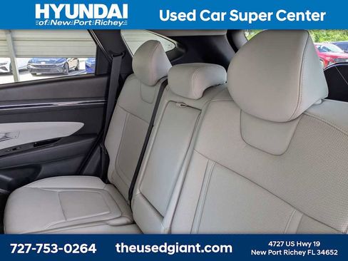 Certified 2024 Hyundai Tucson Limited FWD image 15
