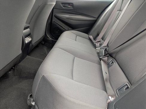 Used 2025 Toyota Corolla LE image 17
