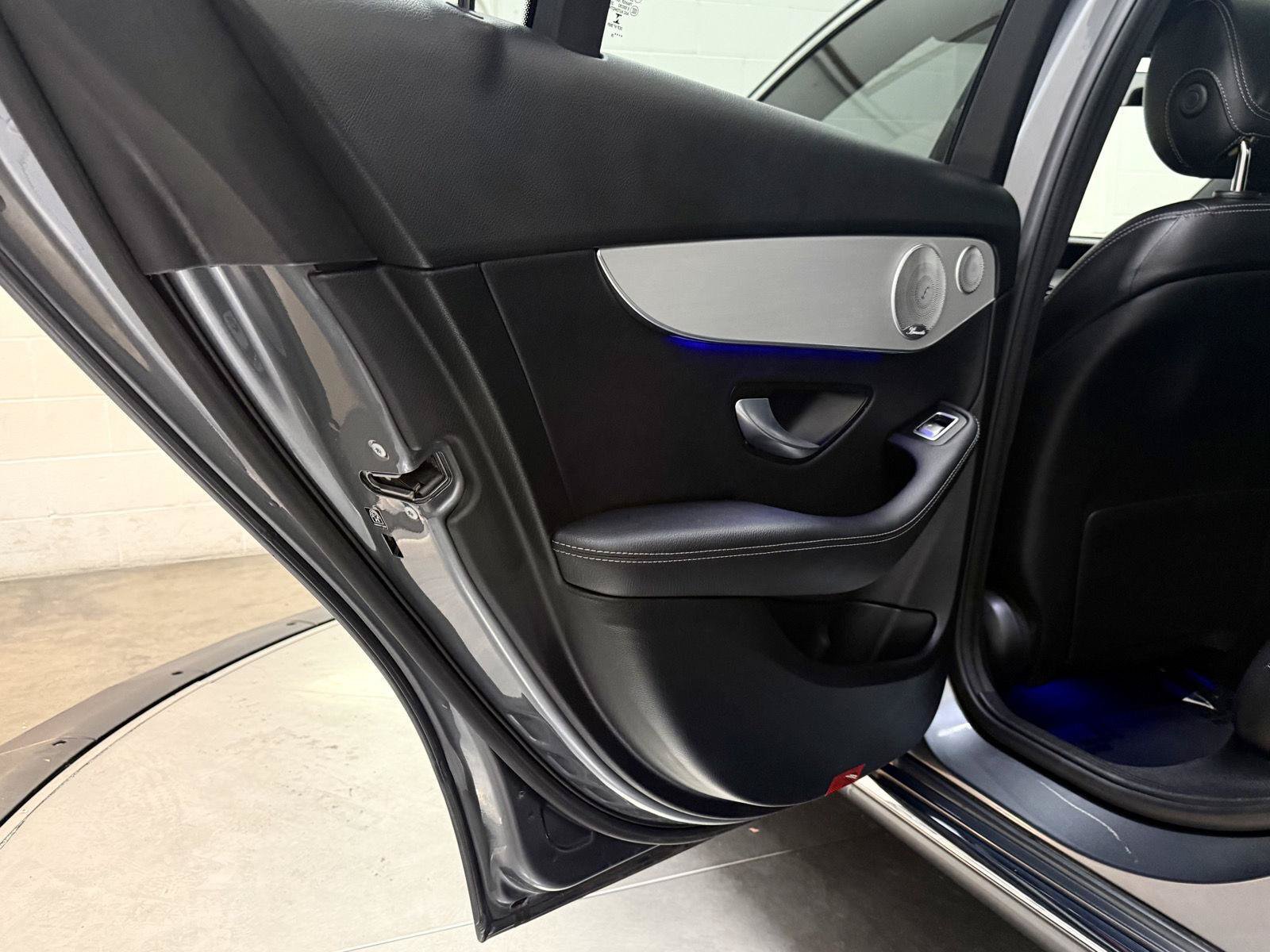 Used 2021 Mercedes-Benz C 300 4MATIC Sedan image 17