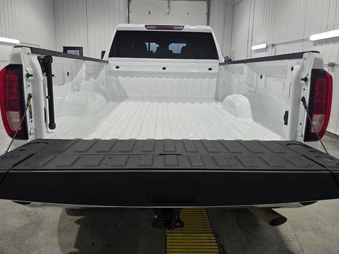 Used 2024 GMC Sierra 3500 SLE image 15