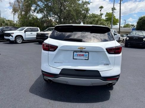 Used 2025 Chevrolet Blazer LT FWD image 5