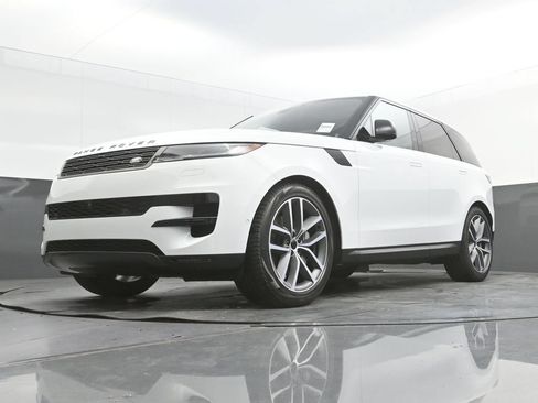 New 2027 Land Rover Range Rover Sport SE AWD/4WD image 39