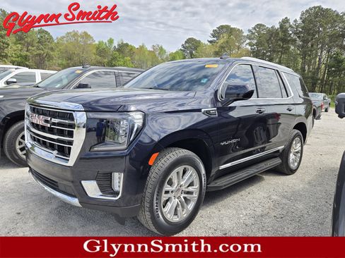 Used 2024 GMC Yukon SLT image 1