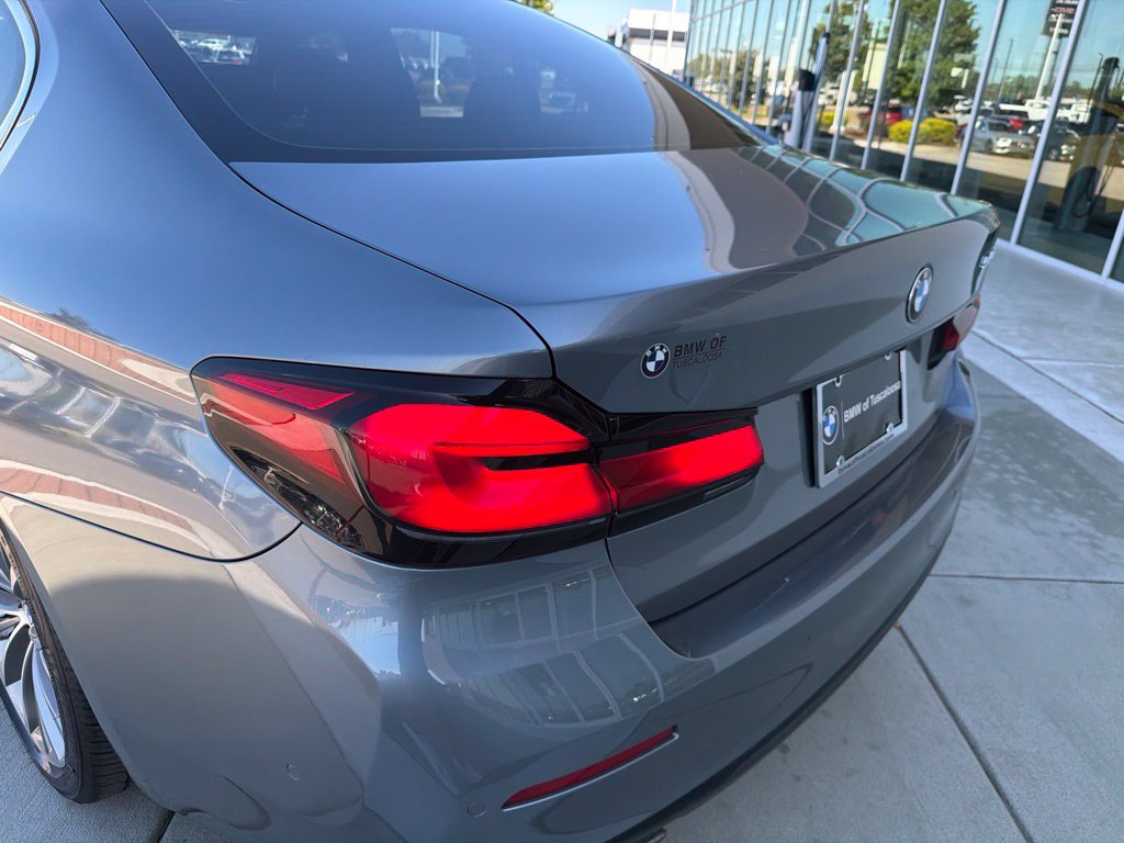 Used 2021 BMW 540i RWD image 15