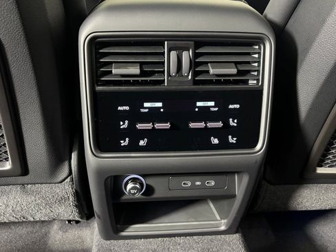 Certified 2026 Porsche Cayenne S image 38