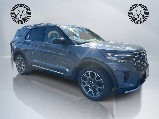 New 2027 Ford Explorer Platinum w/ 3.0L Ultimate Package AWD/4WD image 3