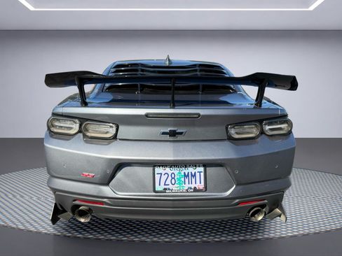 Used 2019 Chevrolet Camaro SS RWD image 5