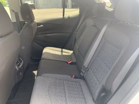 Used 2024 Chevrolet Equinox LT FWD image 38