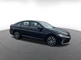 Used 2025 Volkswagen Jetta SE video 2