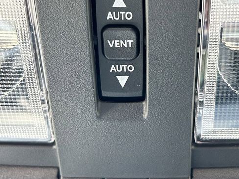 Certified 2022 Dodge Challenger R/T w/ T/A Package image 35