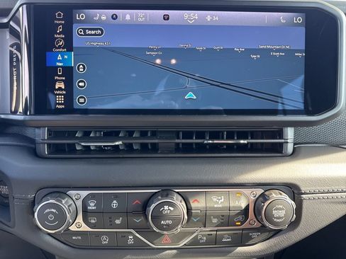 New 2026 Jeep Wrangler Unlimited Rubicon AWD/4WD image 36