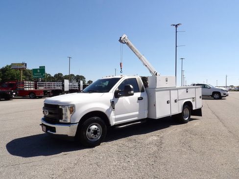 Used 2019 Ford F350 XL w/ XL Value Package RWD image 3