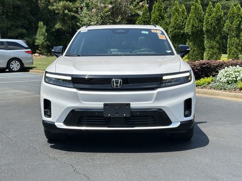 Used 2024 Honda Prologue Touring image 3