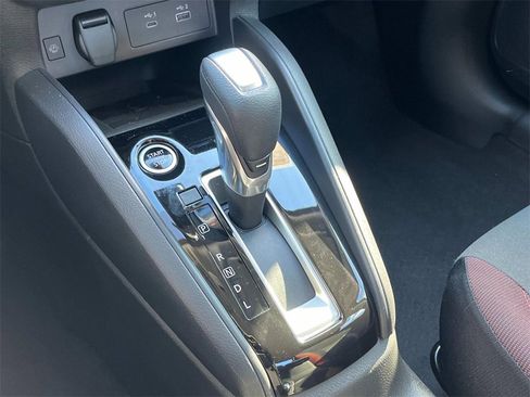 Certified 2025 Nissan Versa SR image 37