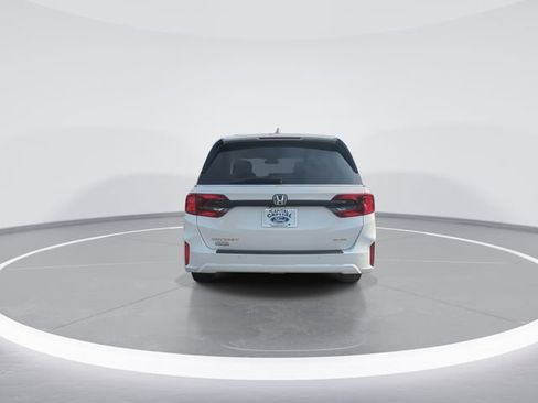 Used 2025 Honda Odyssey Elite image 7