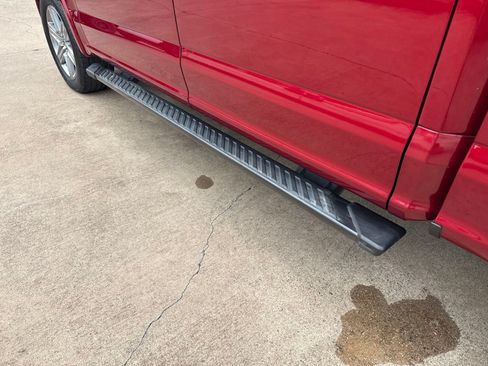 Used 2018 Ford F150 XLT w/ Equipment Group 302A Luxury AWD/4WD image 12