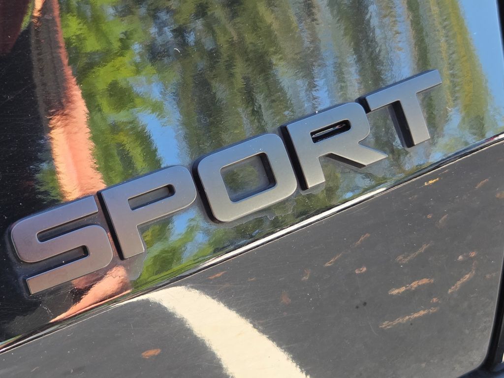 Certified 2024 Honda HR-V Sport image 18