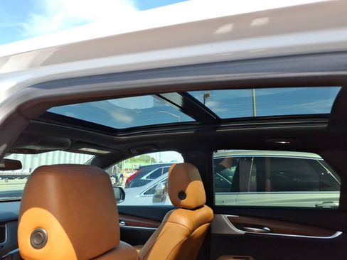 Certified 2023 Cadillac XT5 Premium Luxury FWD image 14