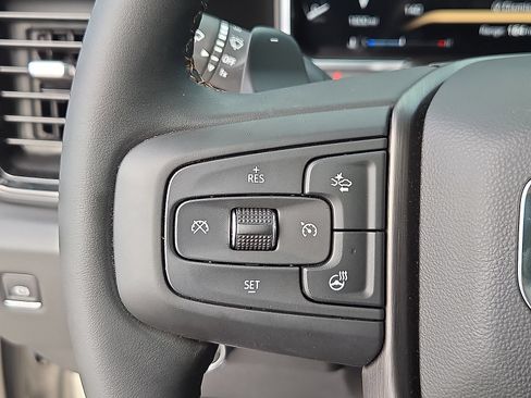Used 2026 GMC Sierra 1500 AT4 w/ AT4 Premium Package AWD/4WD image 17