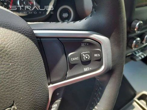 Used 2022 RAM 1500 Big Horn AWD/4WD image 15