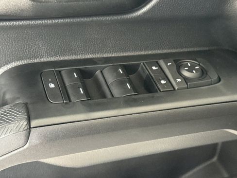 New 2026 Toyota Tacoma SR5 image 11